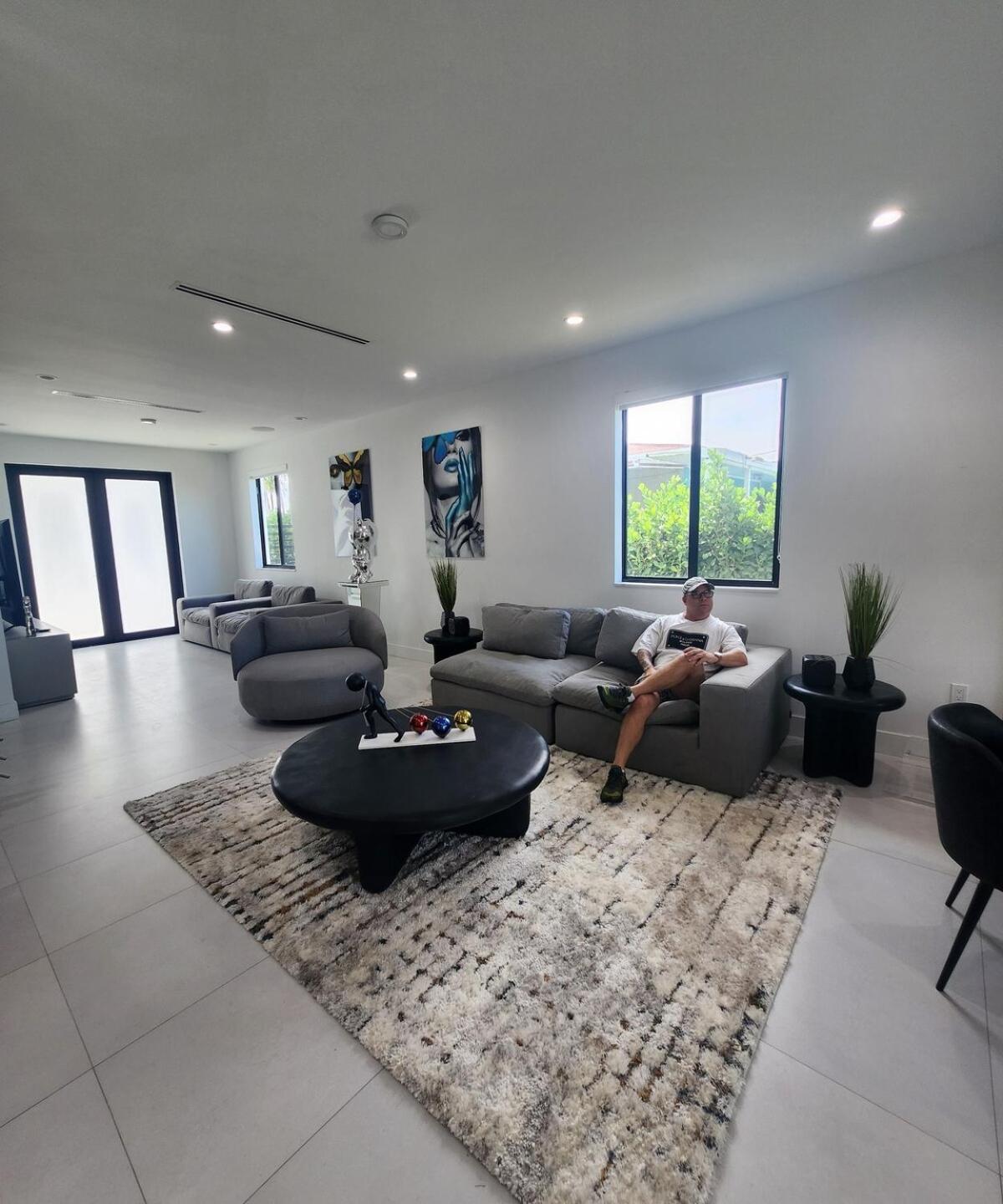 Villa Coral Gabble Modern Mansion With Pool *